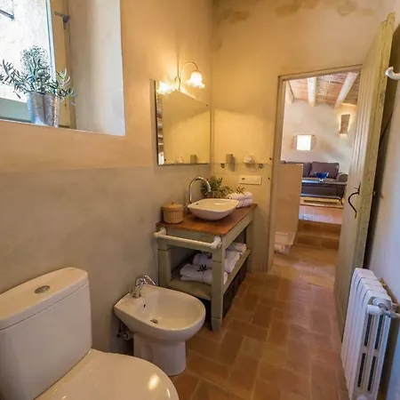 El Salt De La Reina Holiday home Palau Saverdera