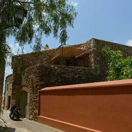 El Salt De La Reina Palau Saverdera